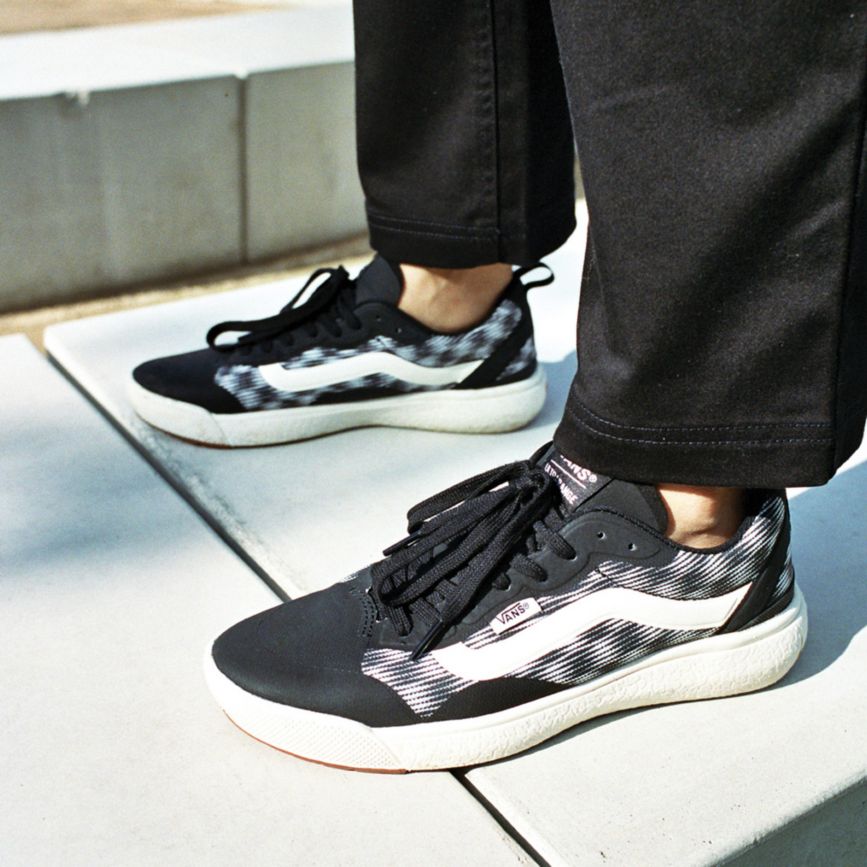 Vans Blur Checker UltraRange EXO παπούτσια μαυρα | VN860B7AO10