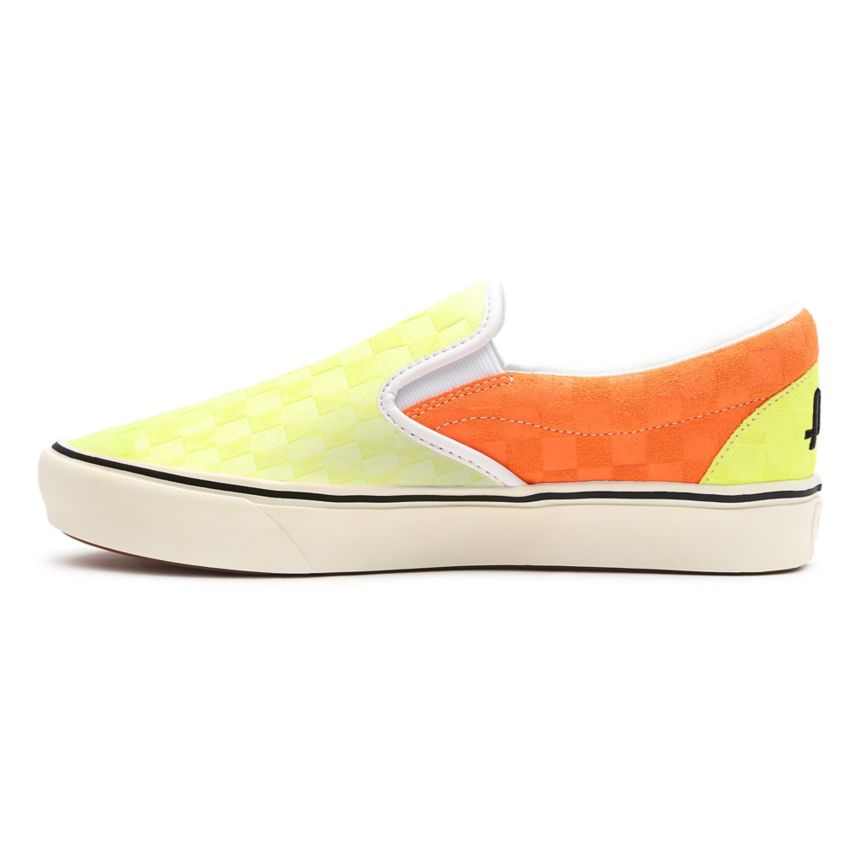 Vans X Penn ComfyCush Slip-On παπούτσια κίτρινα | VN850J0KQ43