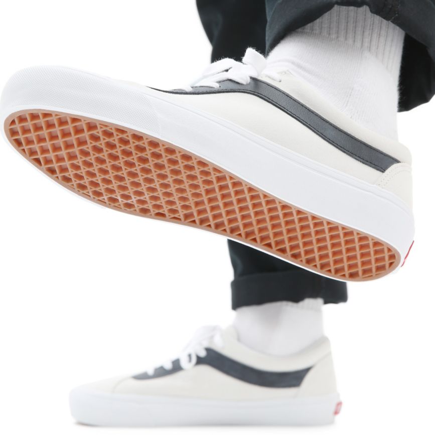 Vans σουετ Bold Ni παπούτσια ασπρα | VN640J8UG12